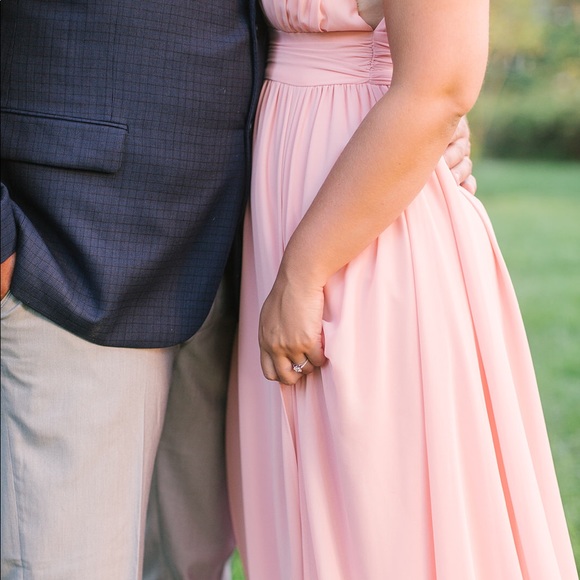 Lulu’s long pink dress - Picture 2 of 4